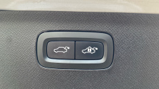 Volvo Xc90 2.0 T5 [250] Momentum Pro 5dr AWD Gtron Petrol Estate